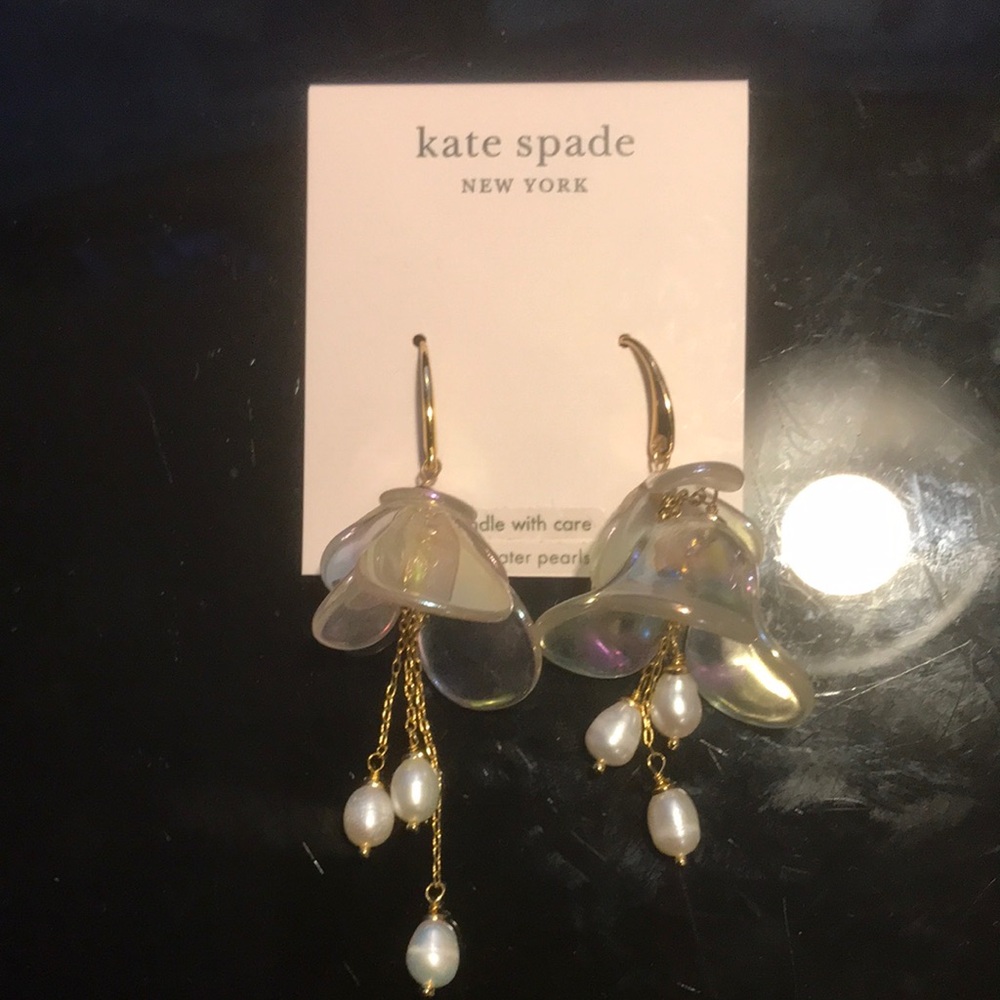 NWT Fresh Water Pearl Kate Spade Painted Petal Dangle Earrings